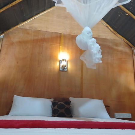 Pidurangala View Treehouse Apartment สิกิริยา ภายนอก รูปภาพ
