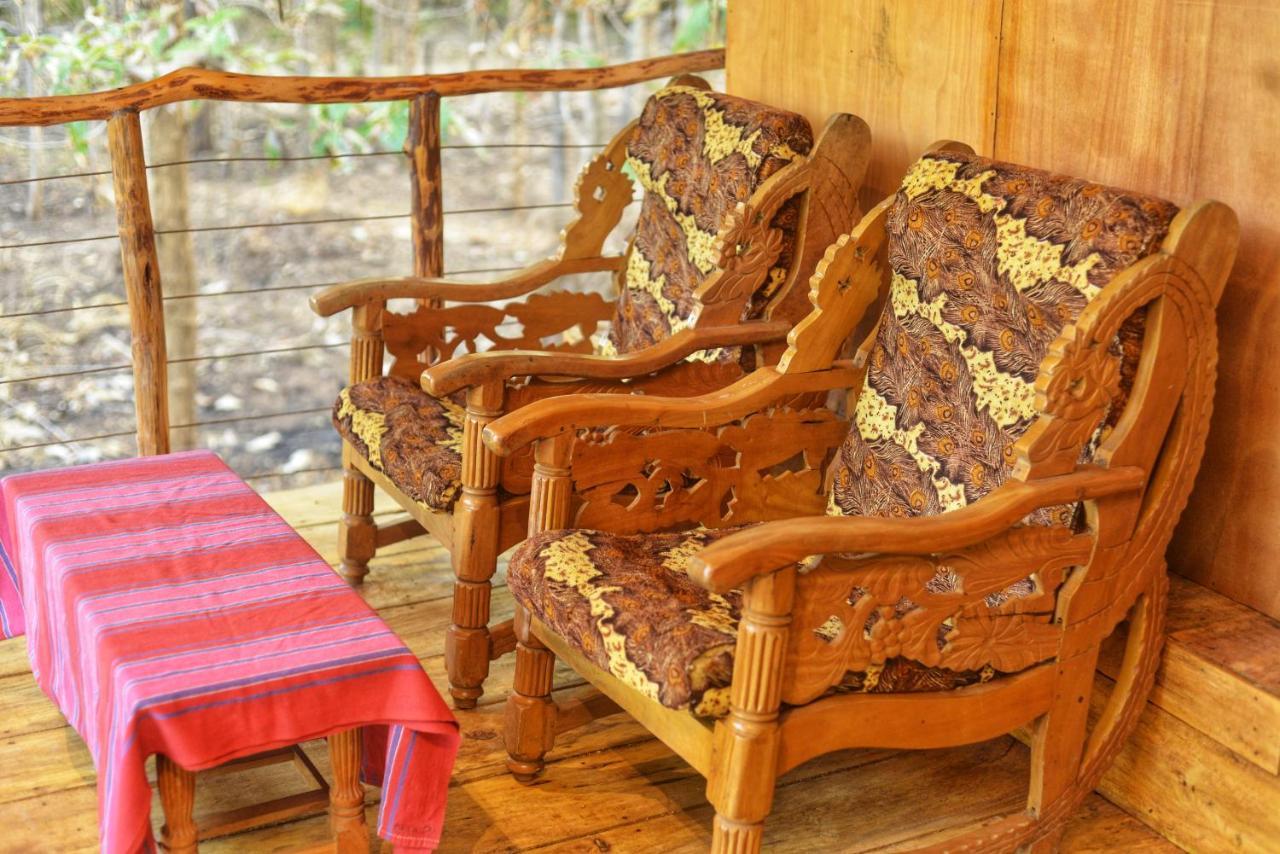Pidurangala View Treehouse Apartment สิกิริยา ภายนอก รูปภาพ