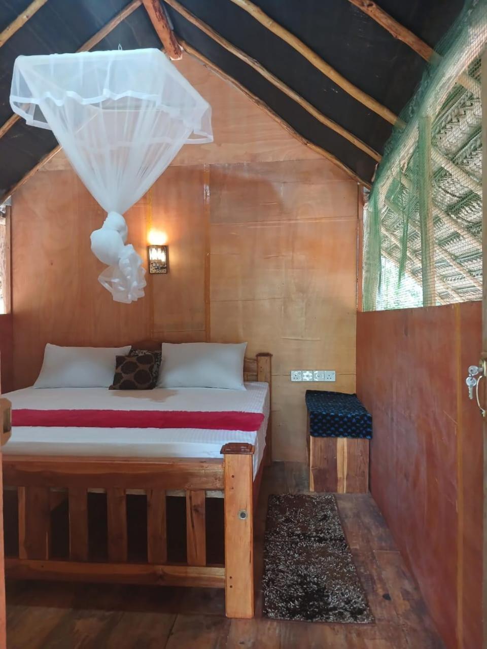 Pidurangala View Treehouse Apartment สิกิริยา ภายนอก รูปภาพ