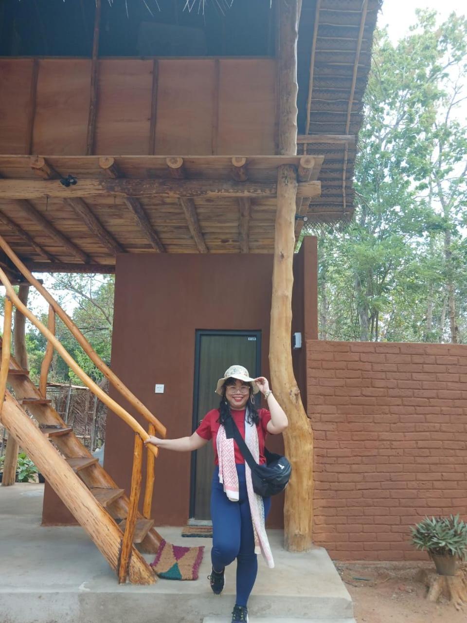 Pidurangala View Treehouse Apartment สิกิริยา ภายนอก รูปภาพ